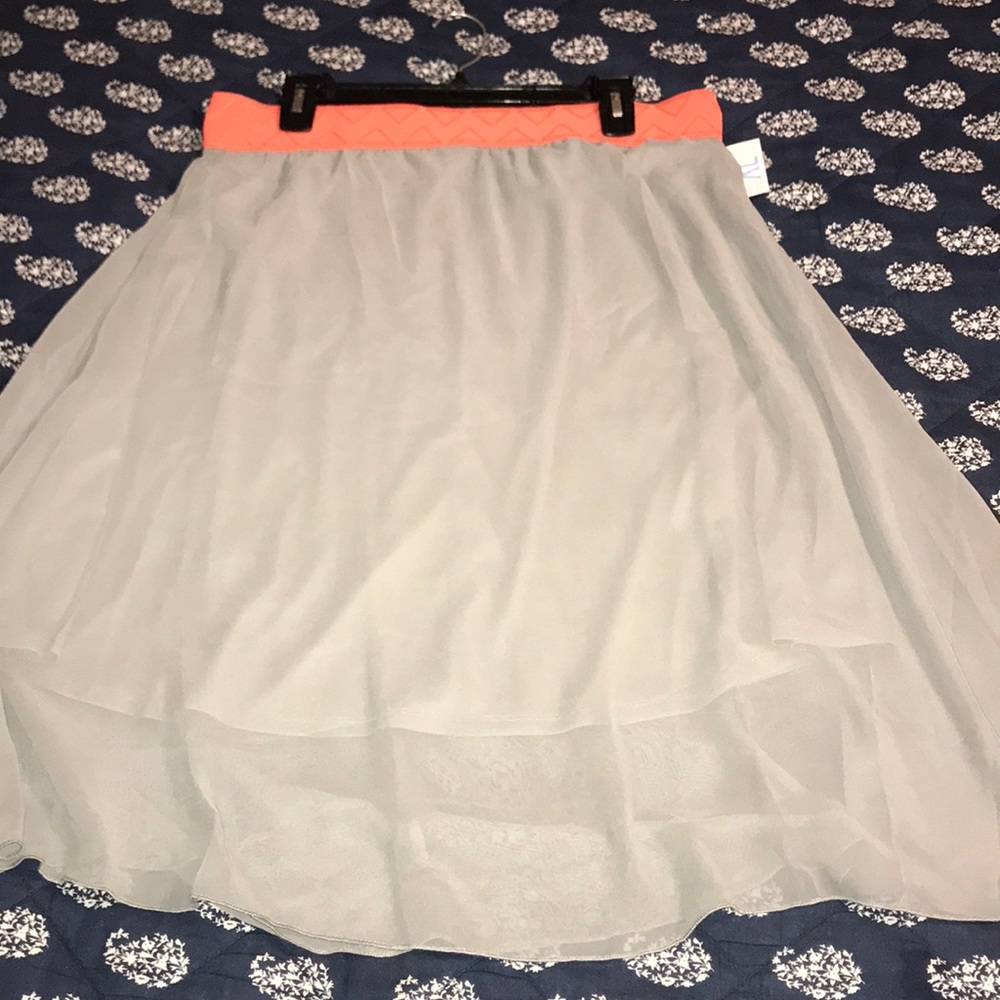 Gray LuLaRoe Lola